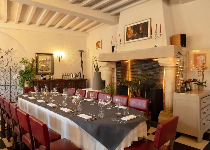 La Chaumiere