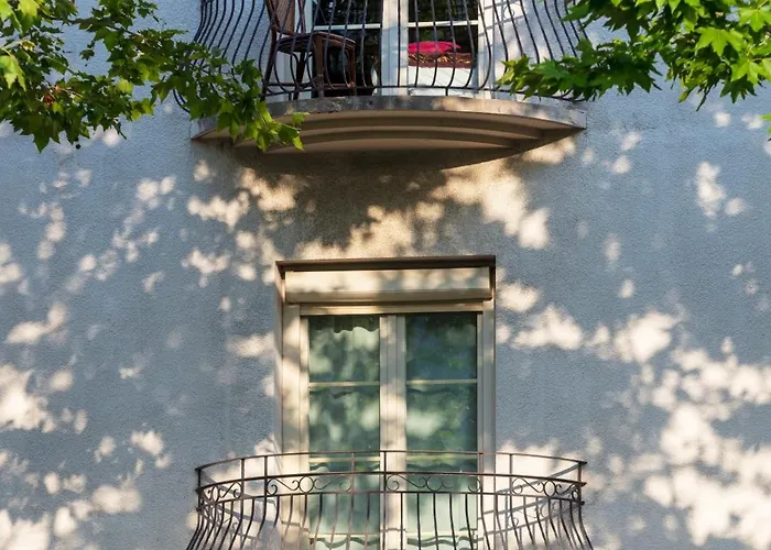 La Chaumiere 3*